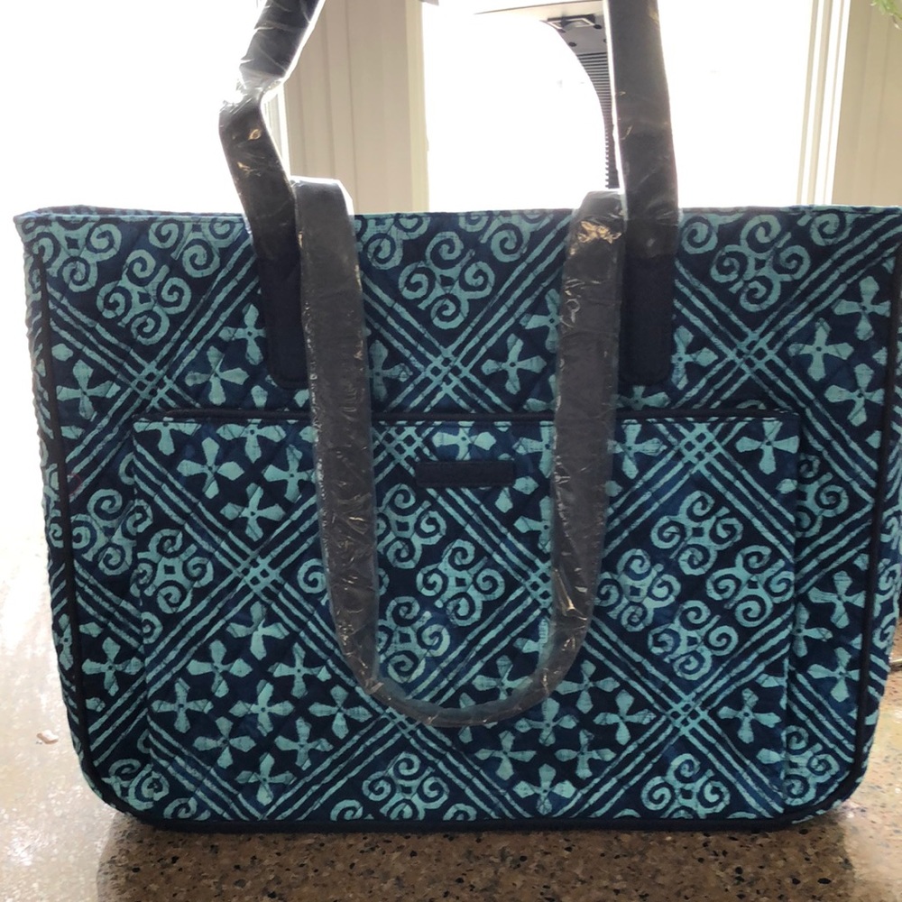 Vera Bradley Commuter Tote in Cuban Tiles